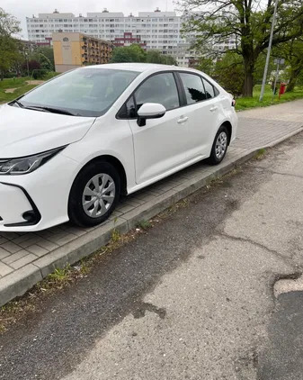 toyota dolnośląskie Toyota Corolla cena 83999 przebieg: 3200, rok produkcji 2022 z Legnica